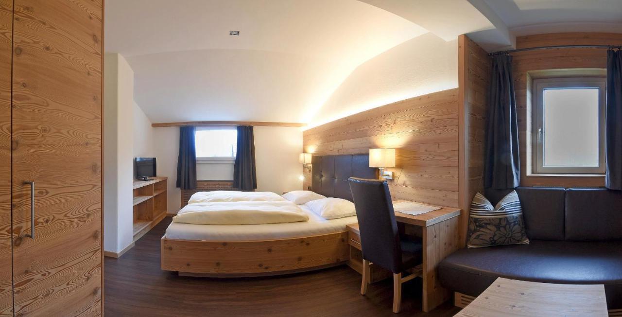 Hotel Garni Vanadis Ortisei Kültér fotó