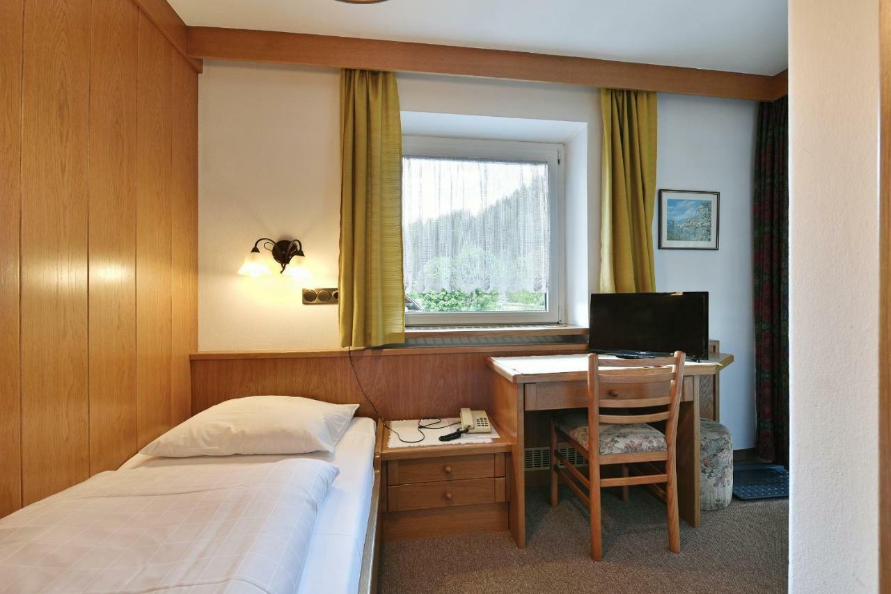 Hotel Garni Vanadis Ortisei Kültér fotó